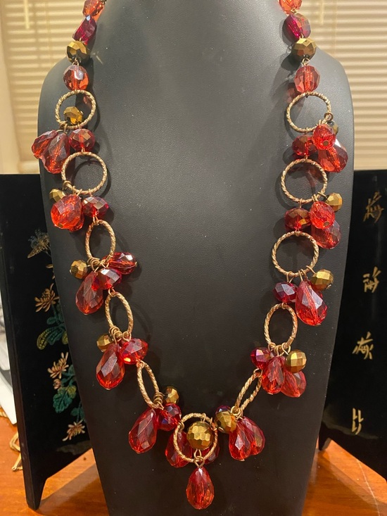 Vintage Jewelry - Reddish Pink Beaded Drop Necklace - Women Jewelry